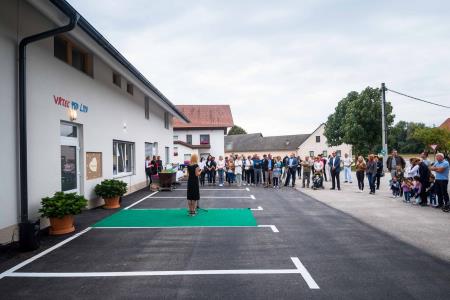 Vrata odprl prvi koncesijski vrtec v občini Ivančna Gorica, Vrtec pod Lipo 11